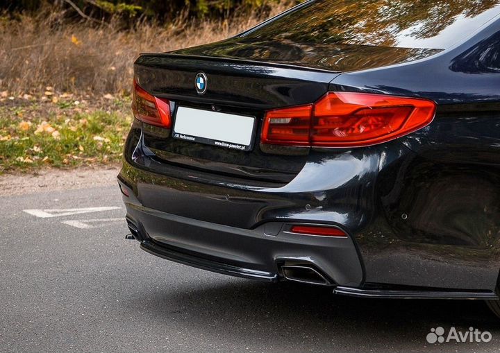 Накладка на бампер BMW 5 G30, G31 (17+) MD