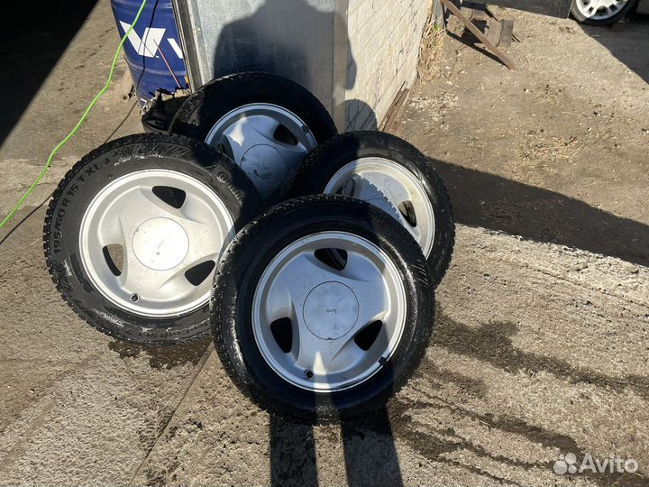 Продам диски с резиной