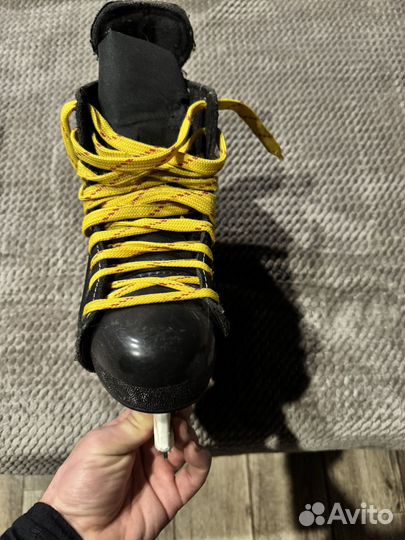 Коньки хоккейные 43 размер Барс