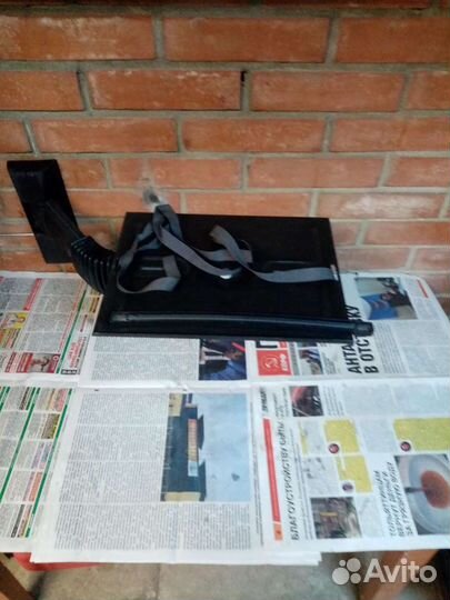 Кронштейн для телевизора на стену поворотный