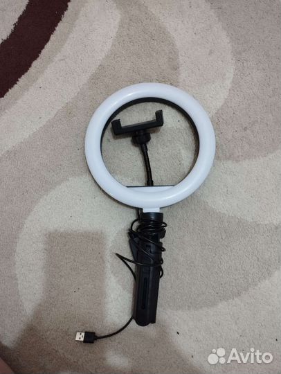 Кольцевая лампа со штативом для телефона