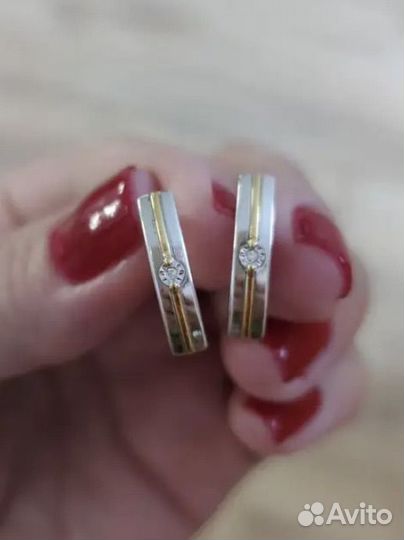 Серебрянные серьги с бриллиантами