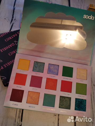 Палетка теней soda