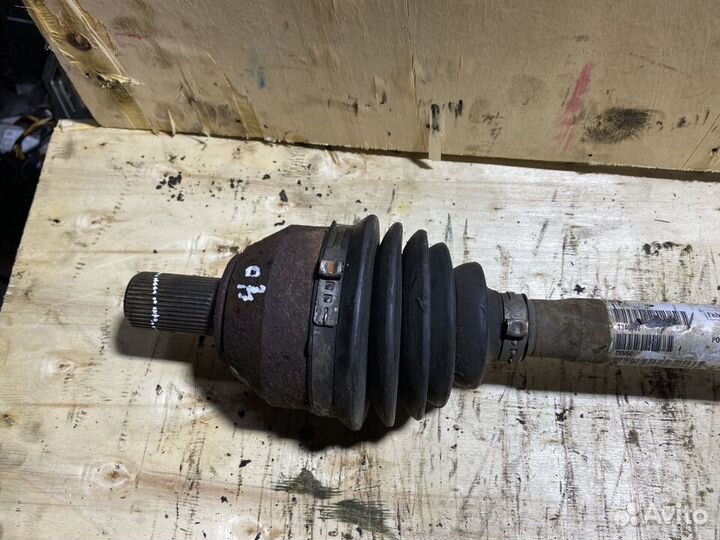 Приводной вал правый Mondeo 4 2,0 дизель АКПП P81