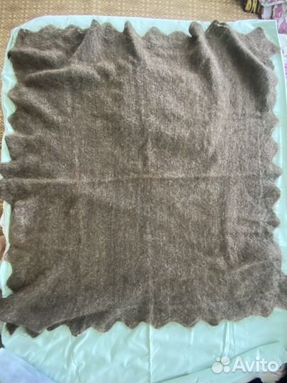 Пуховый платок шаль