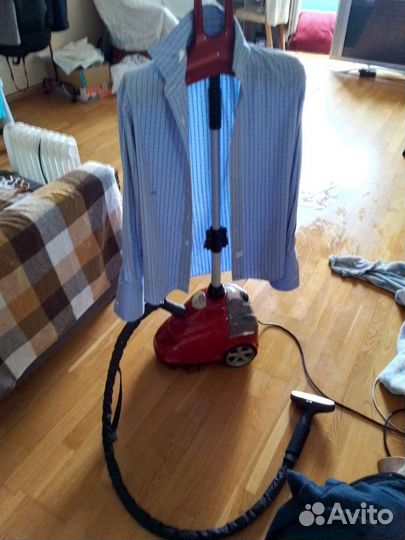 Отпариватель для одежды вертикальный