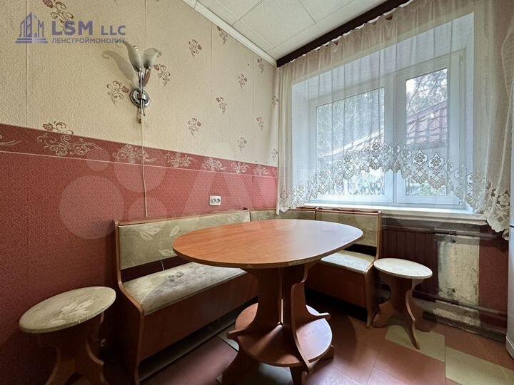 2-к. квартира, 53 м², 1/14 эт.