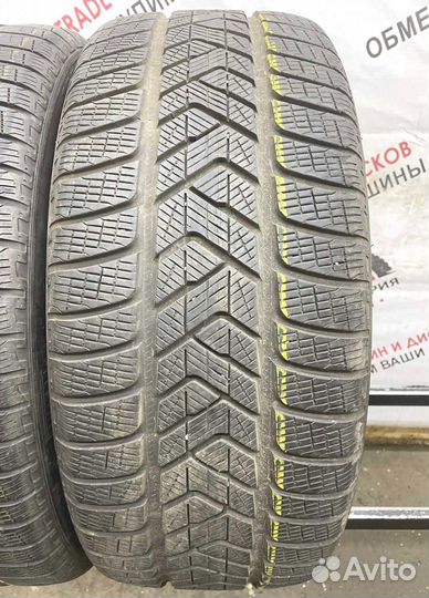 Pirelli Scorpion Winter 255/40 R21 104R