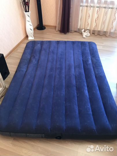 Надувной матрас intex 140х195