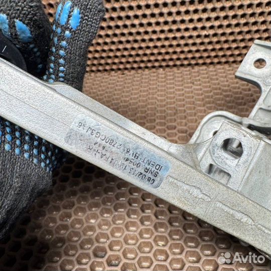 Рычаг стояночного тормоза Ford Focus BM iqdb