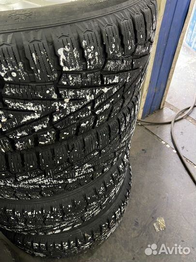 R18 Nexen Winguard Spike SUV 265/60, PCD 6x139.7 DIA 106.1