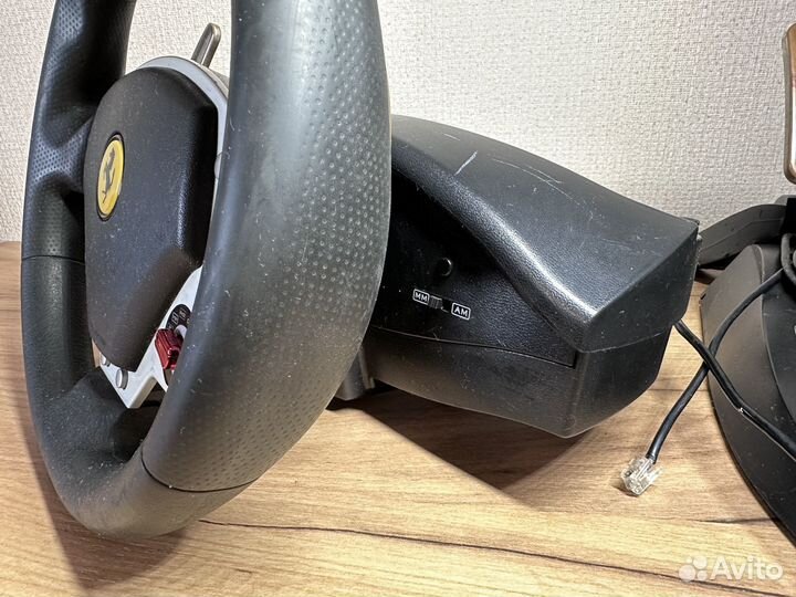 Игровой руль с педалями Thrustmaster Ferrary F430