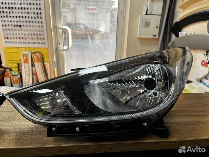 Фары Hyundai Solaris 2017 - 2020