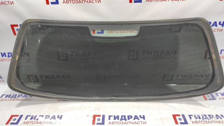 Стекло заднее Fiat Albea 51738662. Дефект разъемов