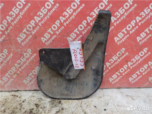 Брызговик задний левый Ford Focus DBW eydc 2004