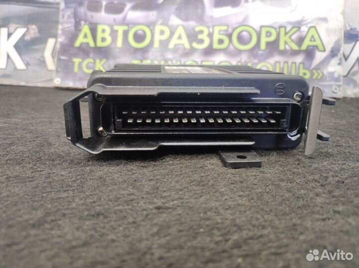 Блок управления двигателем Audi 100 C4