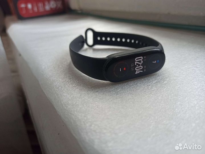 Фитнес браслет xiaomi mi band 6
