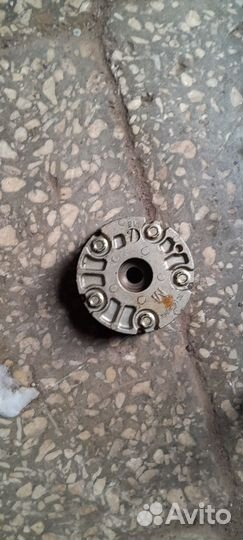 Распредвал выпускной Nissan X-trail 31 MR20DE