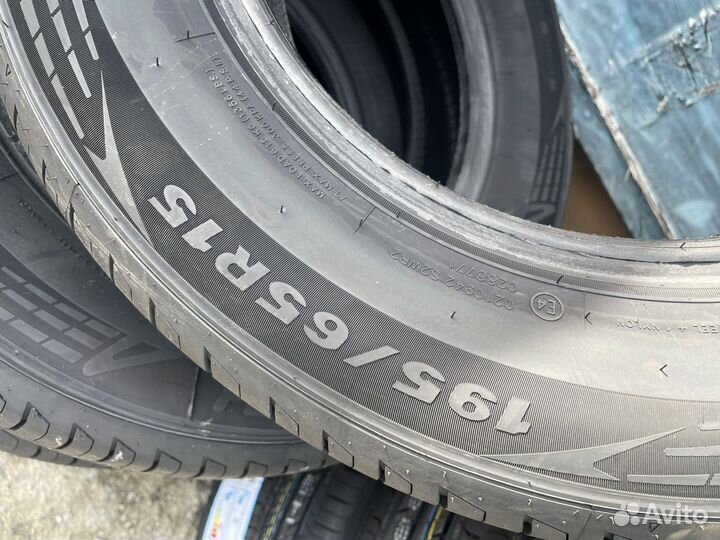 Tracmax X-Privilo TX5 195/65 R15 91V