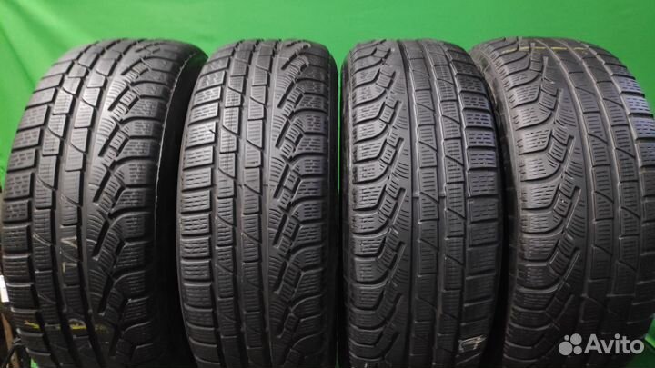 Pirelli Winter Sottozero 210 Serie II 225/60 R17 99H