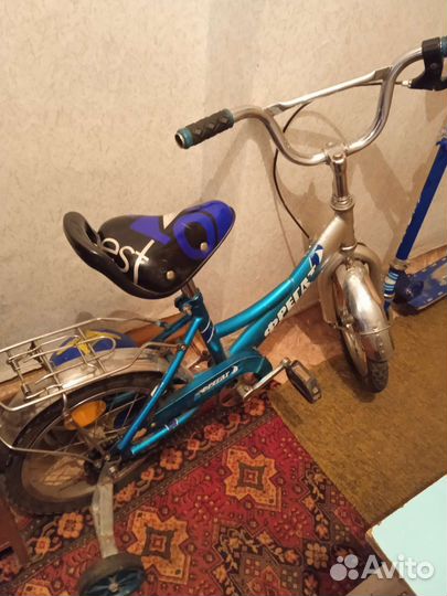 Велосипед детский с боковыми колёсами