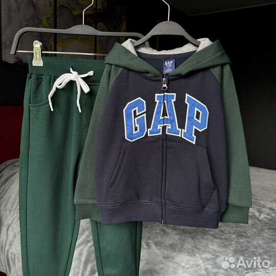 Костюм gap на мальчика 104 110 116 122 128