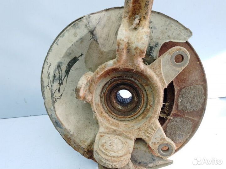 Ступица передняя правая Honda Stream RN1 D17A 2001