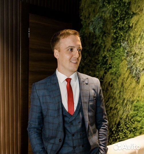 Юрист Артём Владимирович