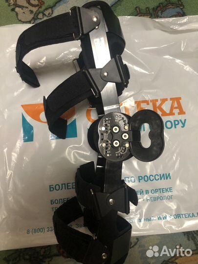 Ортез коленный правый