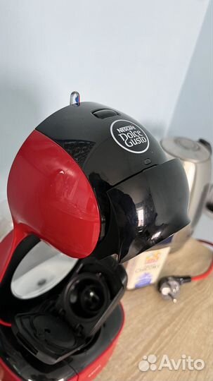 Капсульная кофемашина Krups, красный