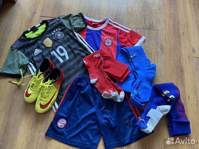 Детская футбольная форма пакетом