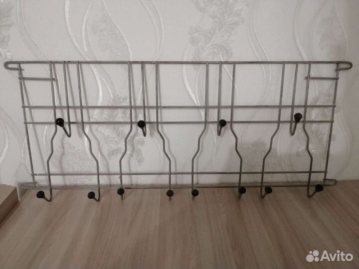 Вешалка в прихожую