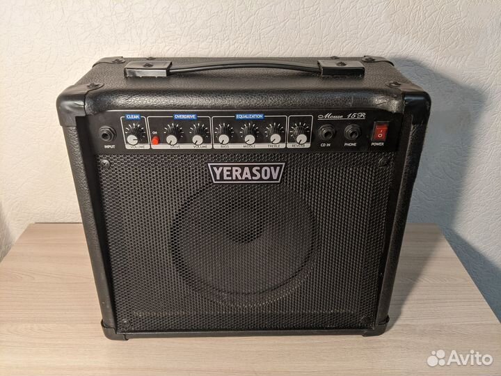 Гитарный комбоусилитель Yerasov Mouse 15R