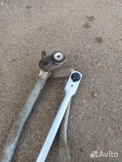 Трапеция дворников