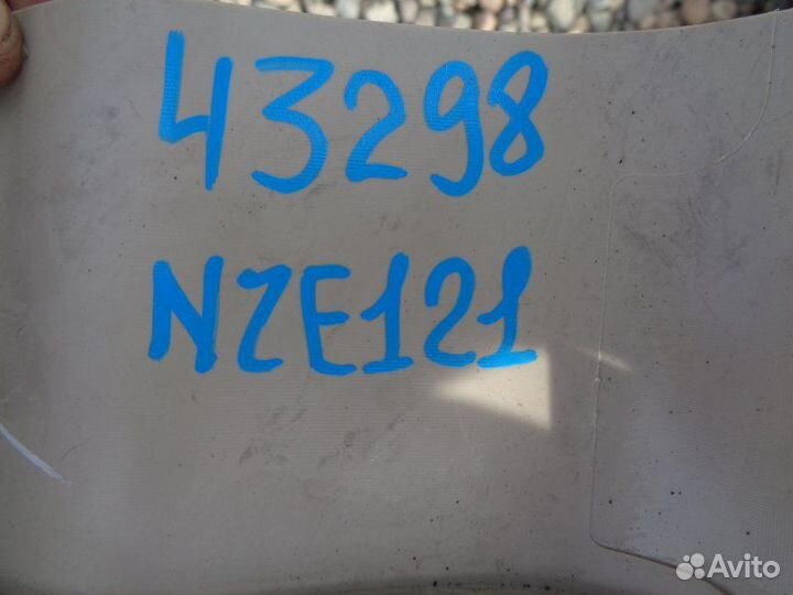 Пластик салона Toyota Allex NZE121 1NZ-FE 2002/7