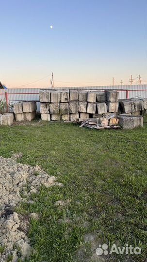 Бетонные блоки