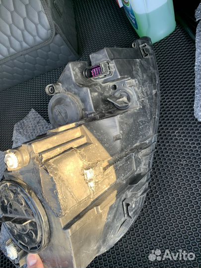 Фара передняя левая на volkswagen jetta 6