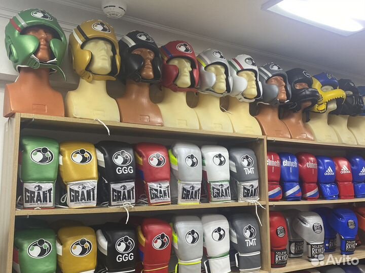 Боксерские перчатки venum Loma, Grant, Cleto, Titl