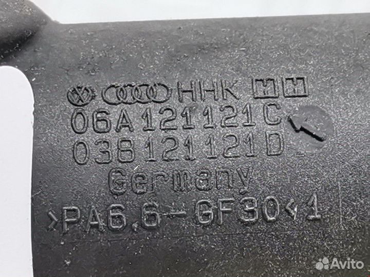 Корпус термостата Audi A3 8L 1999 038121121D