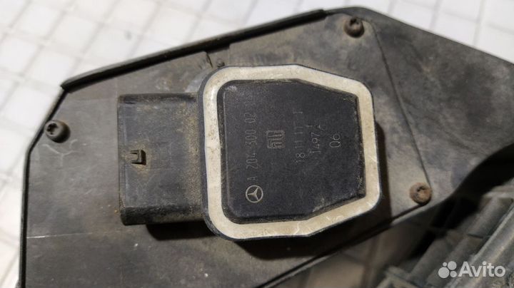 Педаль газа Mercedes C204