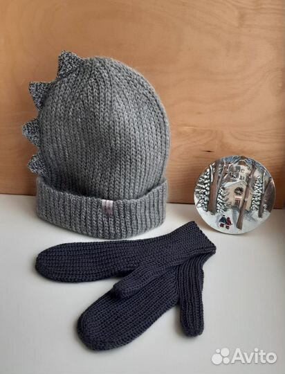 Шапка вязаная ручная работа