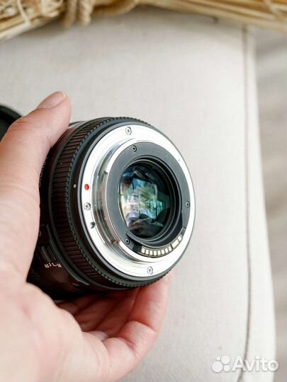 Объектив Sigma AF 50mm F1.4 на canon