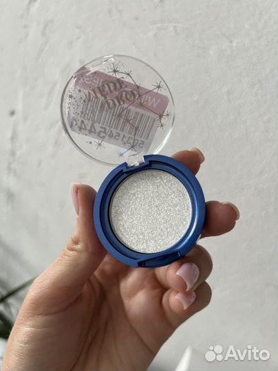 Тени для век, глиттеры, аджастер