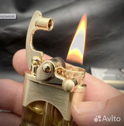 Зажигалка бензиновая