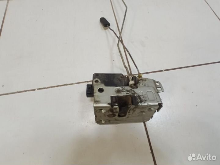 Замок двери передней правой Renault Logan 1 LS0G/L