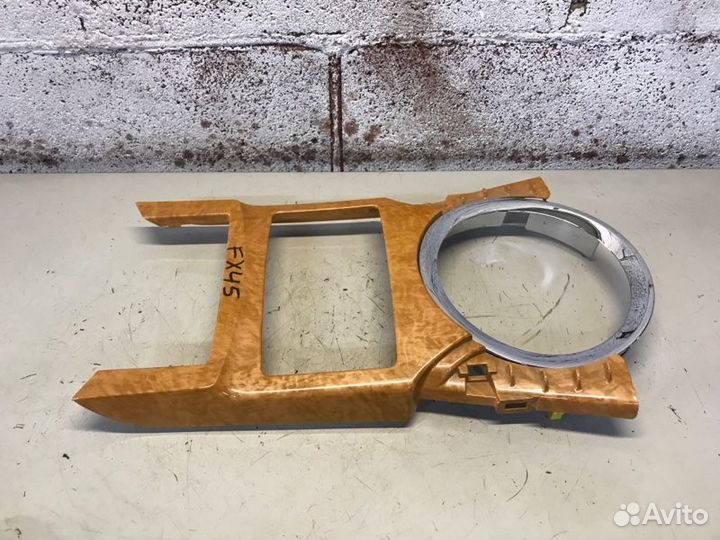 Накладка консоли АКПП Infiniti Fx45 внедорожник