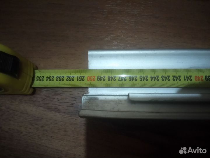 Алюминиевая гардина