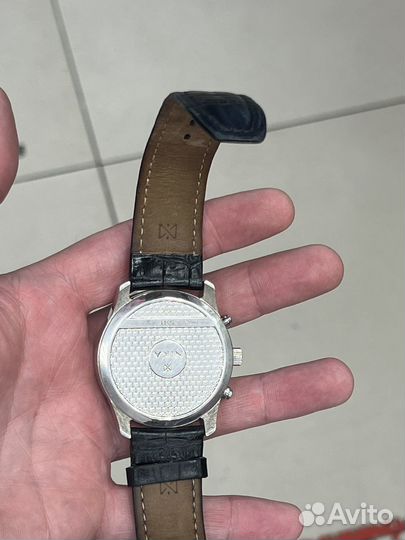 Серебряные часы ника