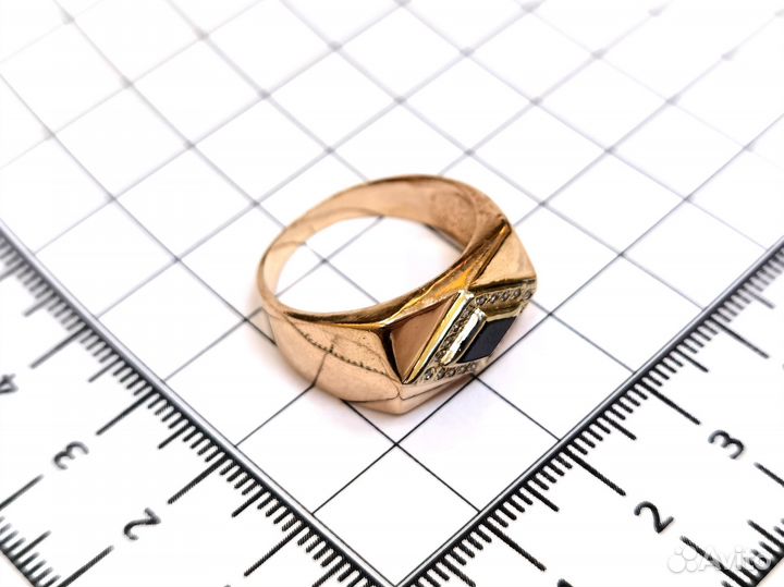 Печатка золотая 20 р (Долгополова)