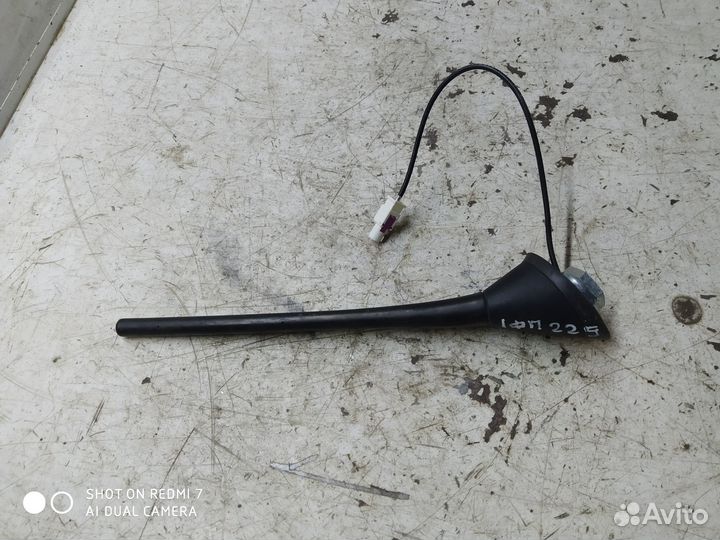 Антенна Volkswagen Polo 5